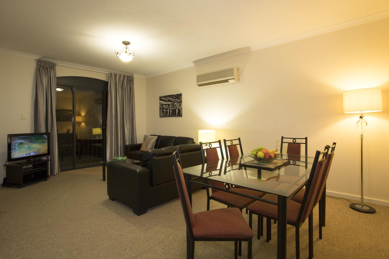 Regal Apartments Perth Exterior foto