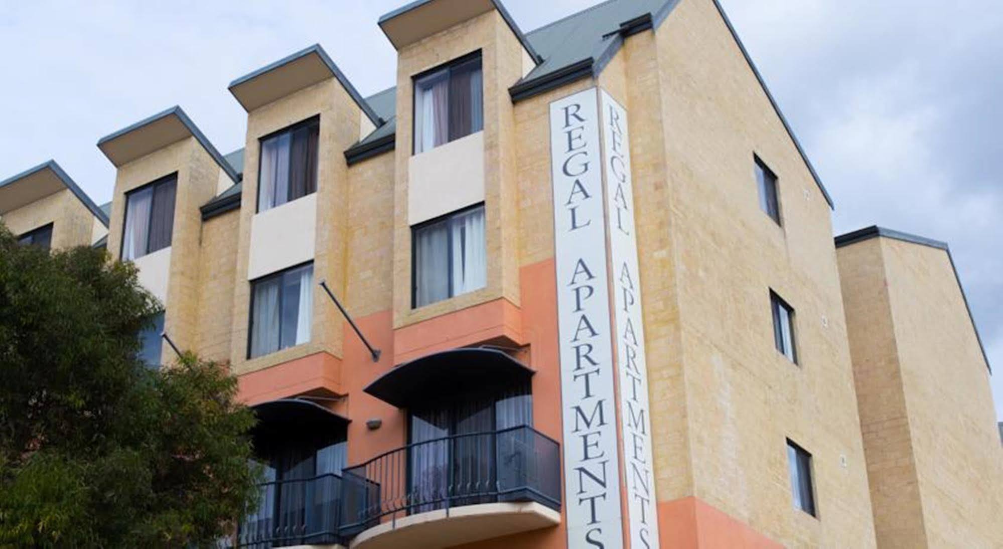 Regal Apartments Perth Exterior foto